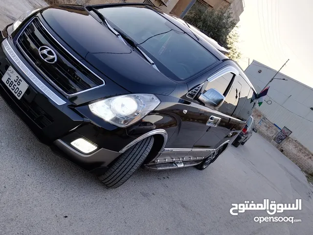 Hyundai H1 2016 in Amman