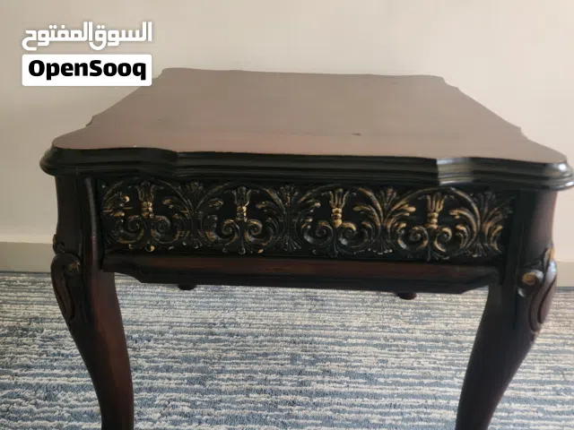 طاولات غرفة ضيوف