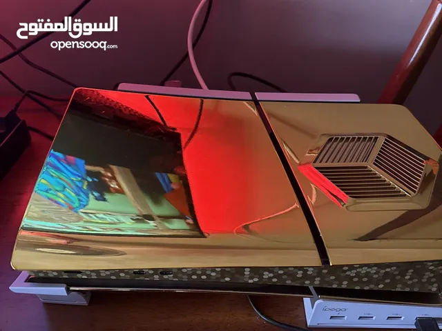 بلاستيشن 5 سلم نسخة القرص اصدار شرق اوسط مستعملة استعمال خفيف جداً
