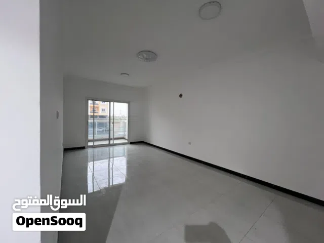 شقة واسعة وتشطيب عالي – متاحة الآن