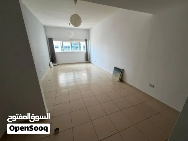 أجمل استديوهات للإيجار السنوي في أبراج عجمان وان