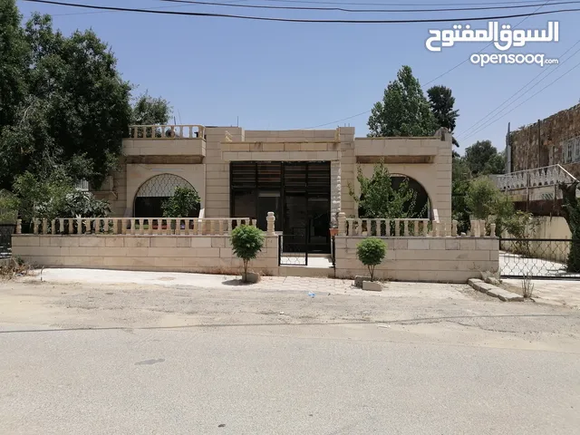 260m2 3 Bedrooms Townhouse for Sale in Amman 8th Circle