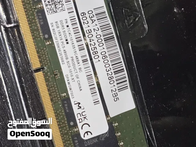 ram ddr 5 . 8gb