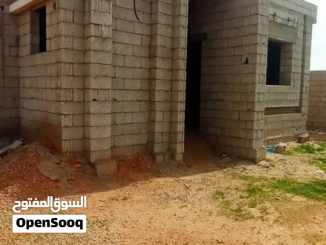 حوش عظم واجهة 3D هواري 2 شارع شيل برشا علي شارعين غرفتين وحمامين وبار ومربوعه وصاله