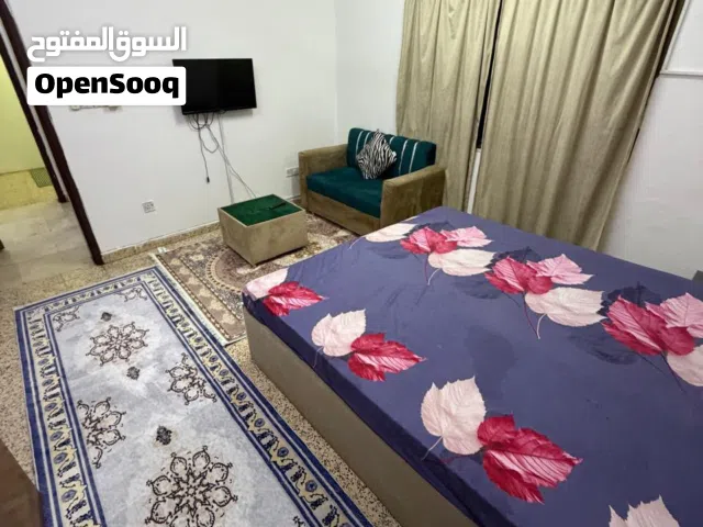 استوديو راقي جدا فرش جديد بالخوير Upscale studio with hotel-style furnishings for monthly rent