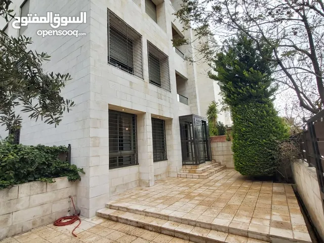 235 m2 4 Bedrooms Apartments for Sale in Amman Jabal Amman