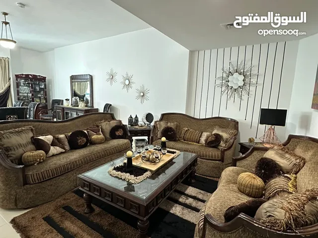 For Sale – Full Living Room Set  AED 1,800