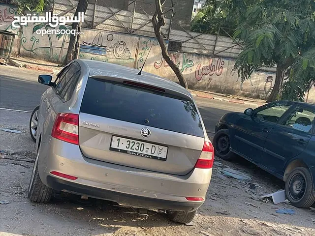 سكودا سبيس باك 14