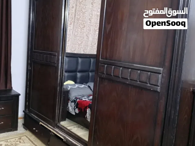 .غرفة نوم كاملة بحالة جيدة