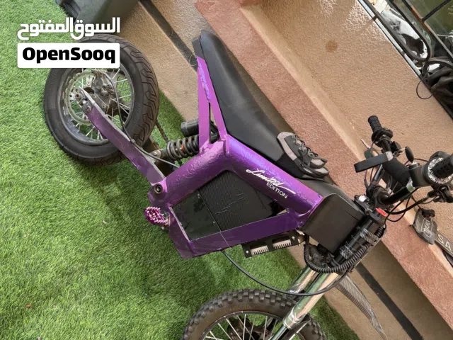 Kugoo  wish 01 2026 goes  90km and with Dongle and  light and bag and surron peg  With spare tire