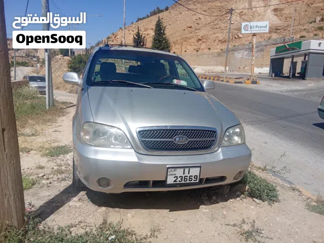 2004 Kia Carnival MPV Standard