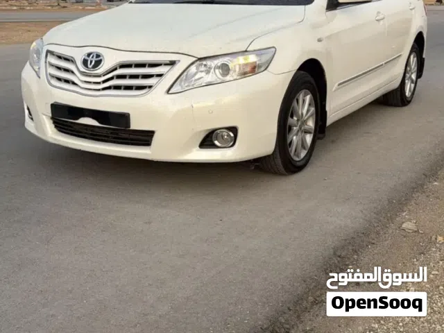 2011 تويوتا كامري GL