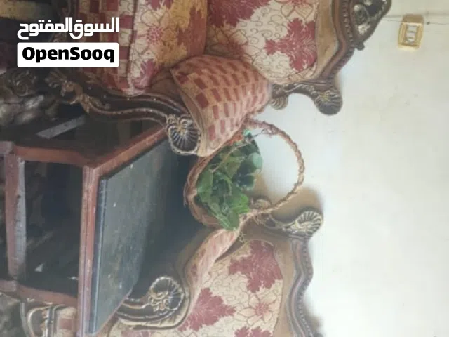 طقم انتريه خشب زان ذهبي كنبتين وكرسيين وترابيزا