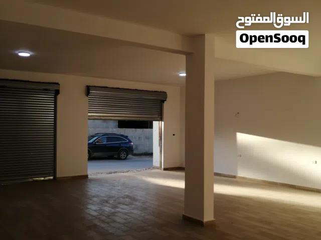 مخزن للايجار