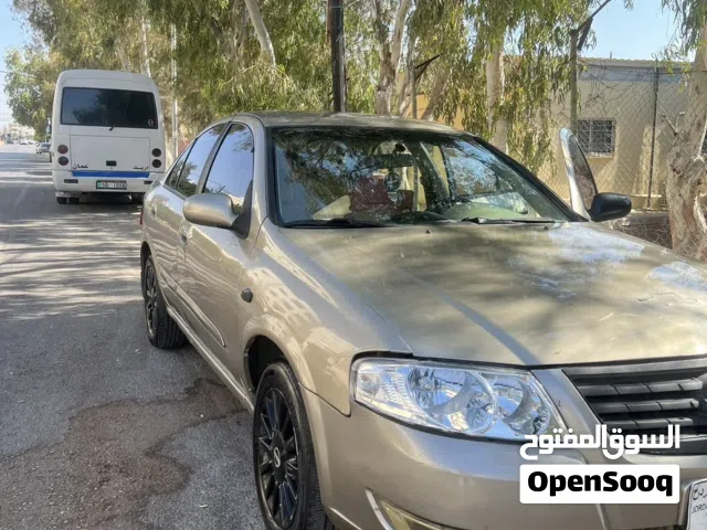 2013 نيسان صني Standard