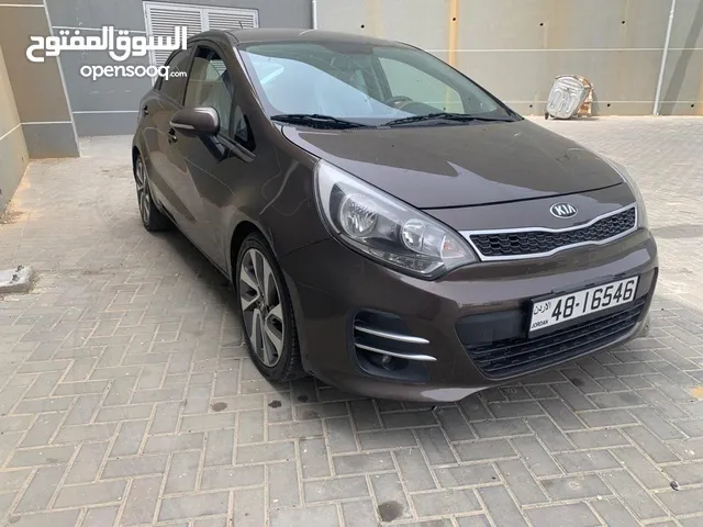 Kia rio 2017 كيا ريو هاتشباك لون بني غامق