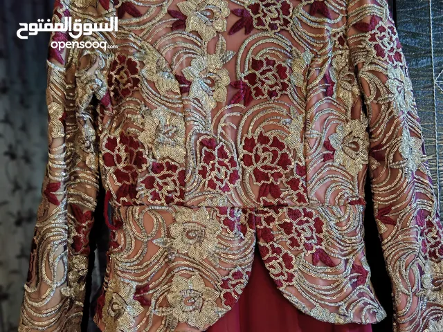 فستان سهرة مرتب وكلاس