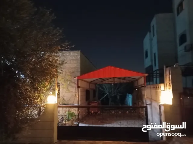 282 m2 4 Bedrooms Townhouse for Sale in Amman Marj El Hamam