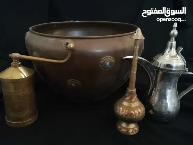 نحاسيات تراثية قديمة