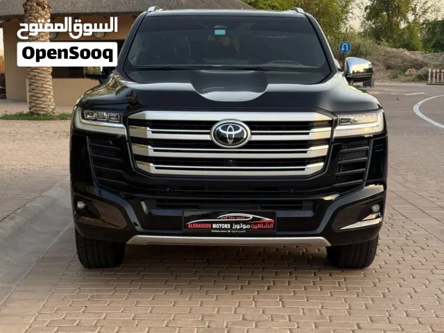 2025 Toyota Land Cruiser LUX
