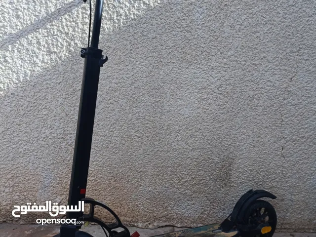 سكوتر عادي (حجم كبير)