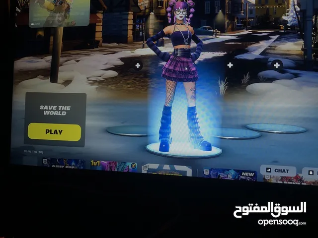 حساب فورت نايت للبيع سيزون 3+4+5+طور الزومبي القديم + رقصات وسكنات وبيكاكسات ايتم شوب