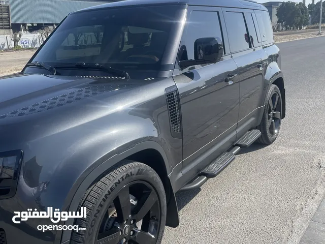 ديفندر 110كاربثيان 2023 v6 ماشي 31 الف كيلو فقط