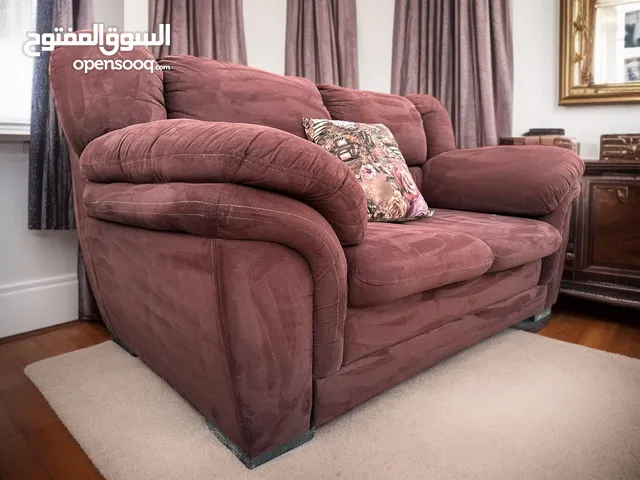 طقم دب امريكي 7 مقاعد الليبل عليه الطقم نظيف جدا وكالة وسعره نهائي