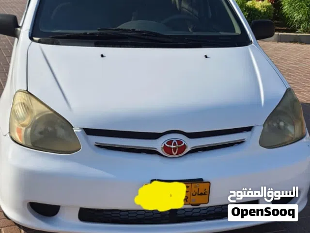 2005 تويوتا اكو Base