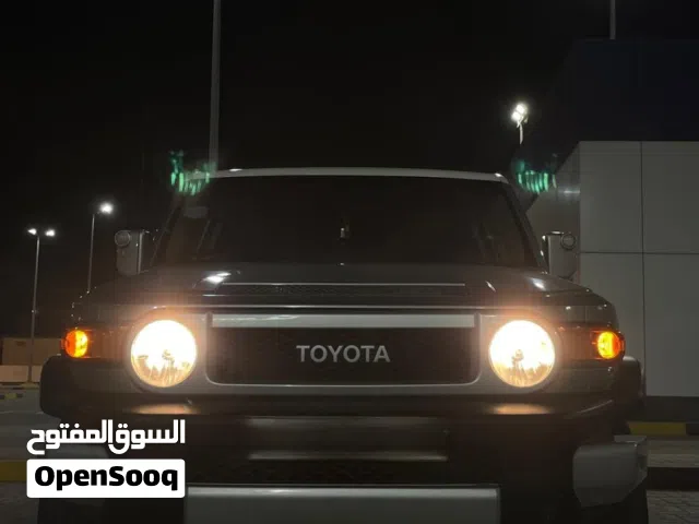 للبيع تويوتا FJ موديل 2009  مالك ثاني وكالة البحرين