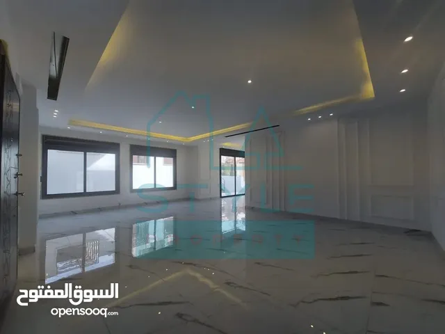 220 m2 3 Bedrooms Apartments for Sale in Amman Dabouq