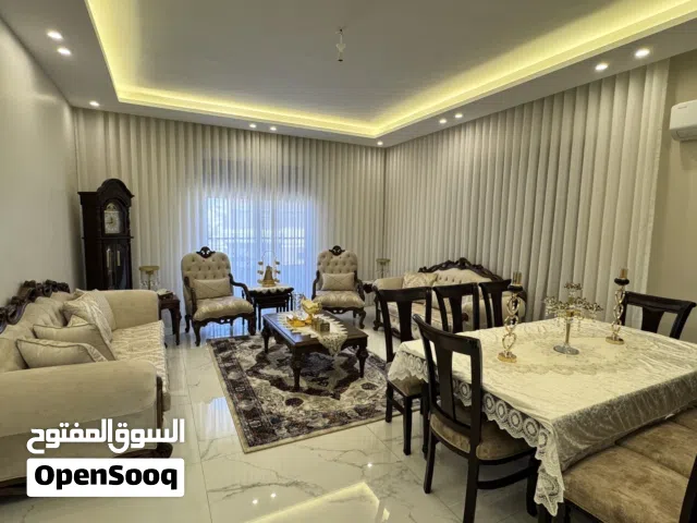 منزل جديد ثالث مع روف الرابية السعر قابل للتفاوض للجادين فقط