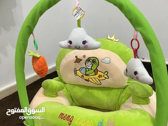 مقعد أطفال من عمر 4شهور