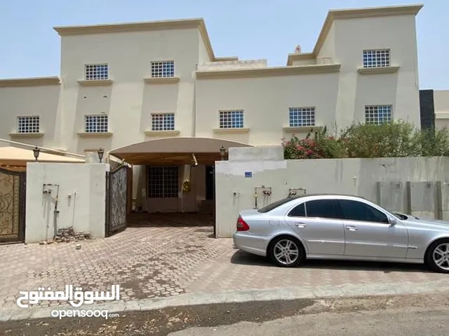 407 m2 5 Bedrooms Villa for Rent in Muscat Ansab