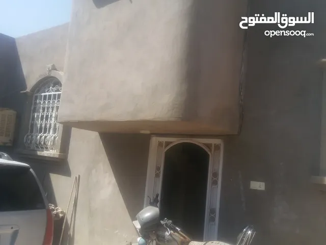 200 m2 More than 6 bedrooms Townhouse for Sale in Hadhramaut Seiyun