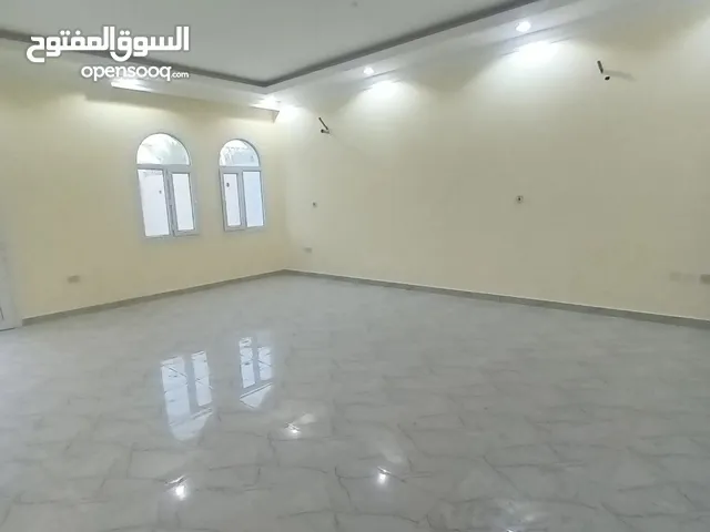 600m2 More than 6 bedrooms Villa for Rent in Al Rayyan Other