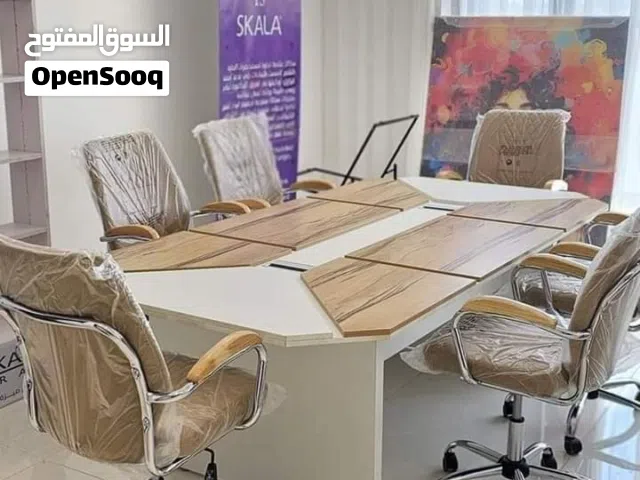 ميز اجتماع قياس.