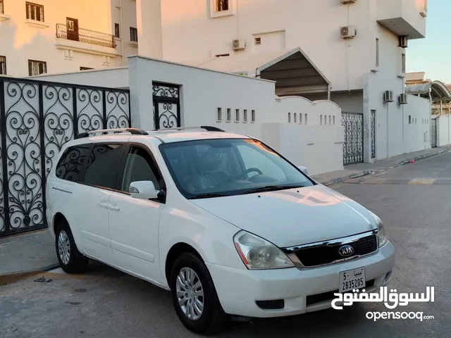 New Kia Sedona in Tripoli