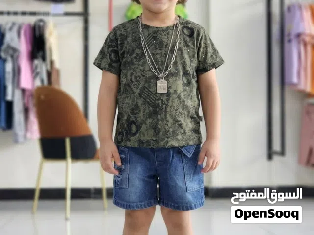 ملابس اطفال تيشيرت وبنطرون وقلاده بسعر 10٫000 فقط