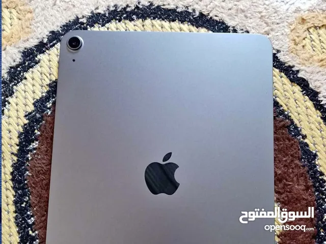 Apple iPad 10 64 GB in Basra