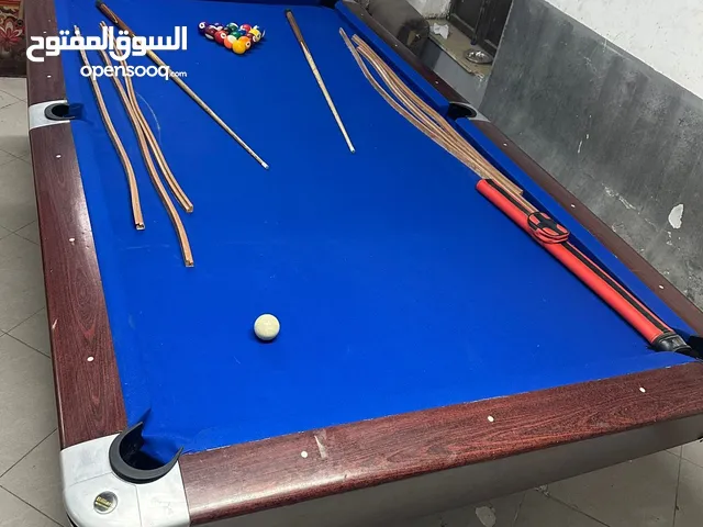 طاولة بلياردو