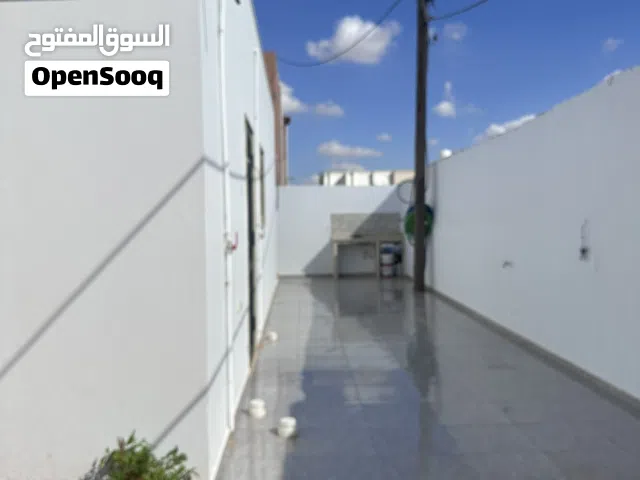 100 m2 2 Bedrooms Townhouse for Sale in Tripoli Ain Zara