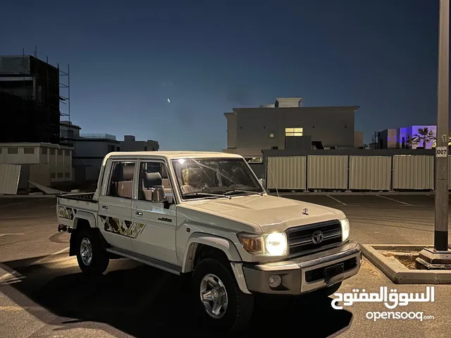 Used Toyota Land Cruiser in Dubai