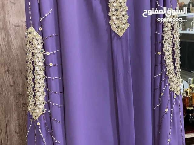 فستان مرصع كريستال