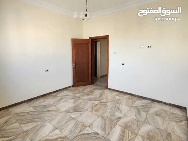 200 m2 4 Bedrooms Apartments for Rent in Tripoli Salah Al-Din