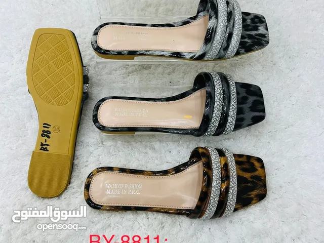 Other Comfort Shoes in Muscat