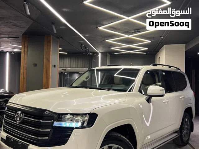 Toyota Land Cruiser GXR موديل 2023