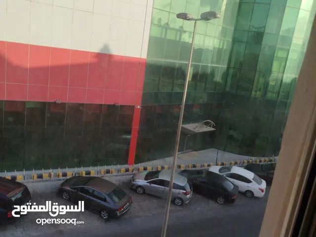 90 m2 3 Bedrooms Apartments for Rent in Muharraq Muharraq City