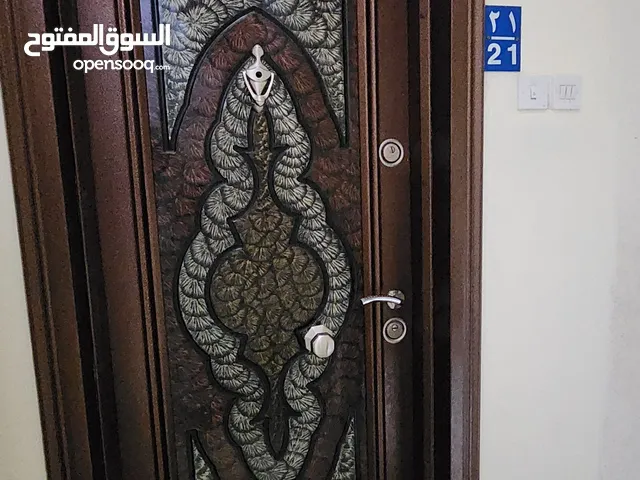large apartment for rent in al  mahaj al Amerat. شقه كبيره بالمحج