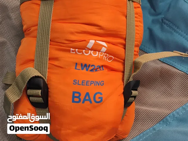 مستلزمات للتخيم